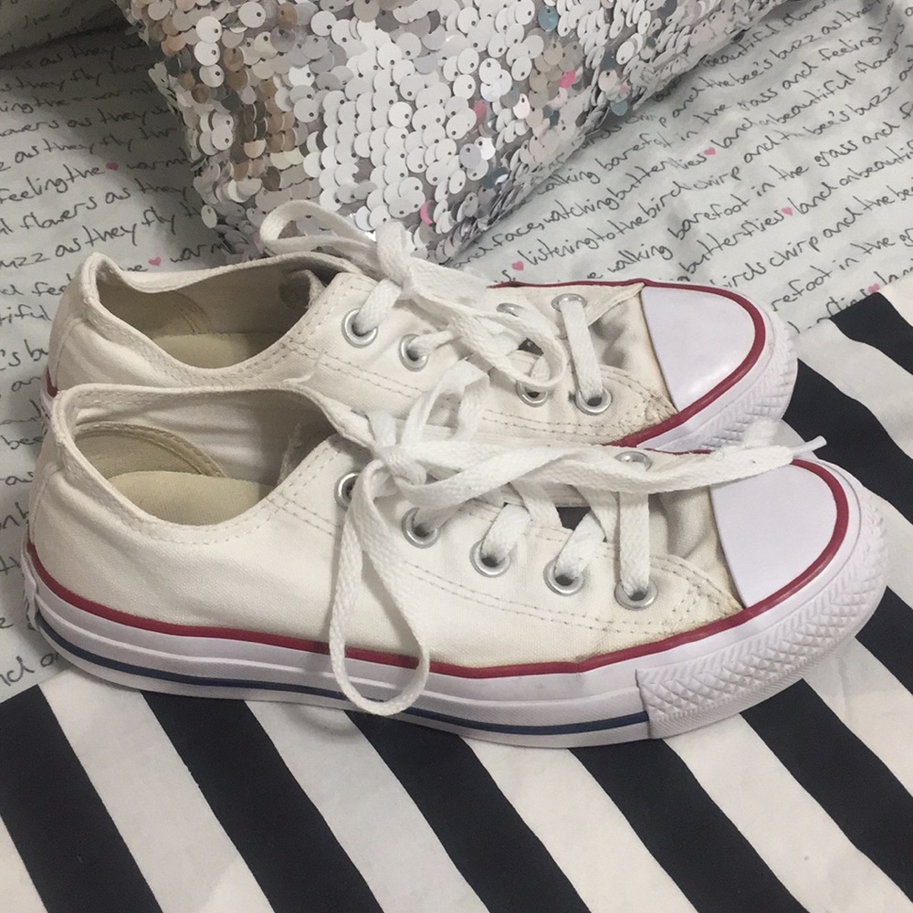 converse white tennis shoes women’s 5.5
